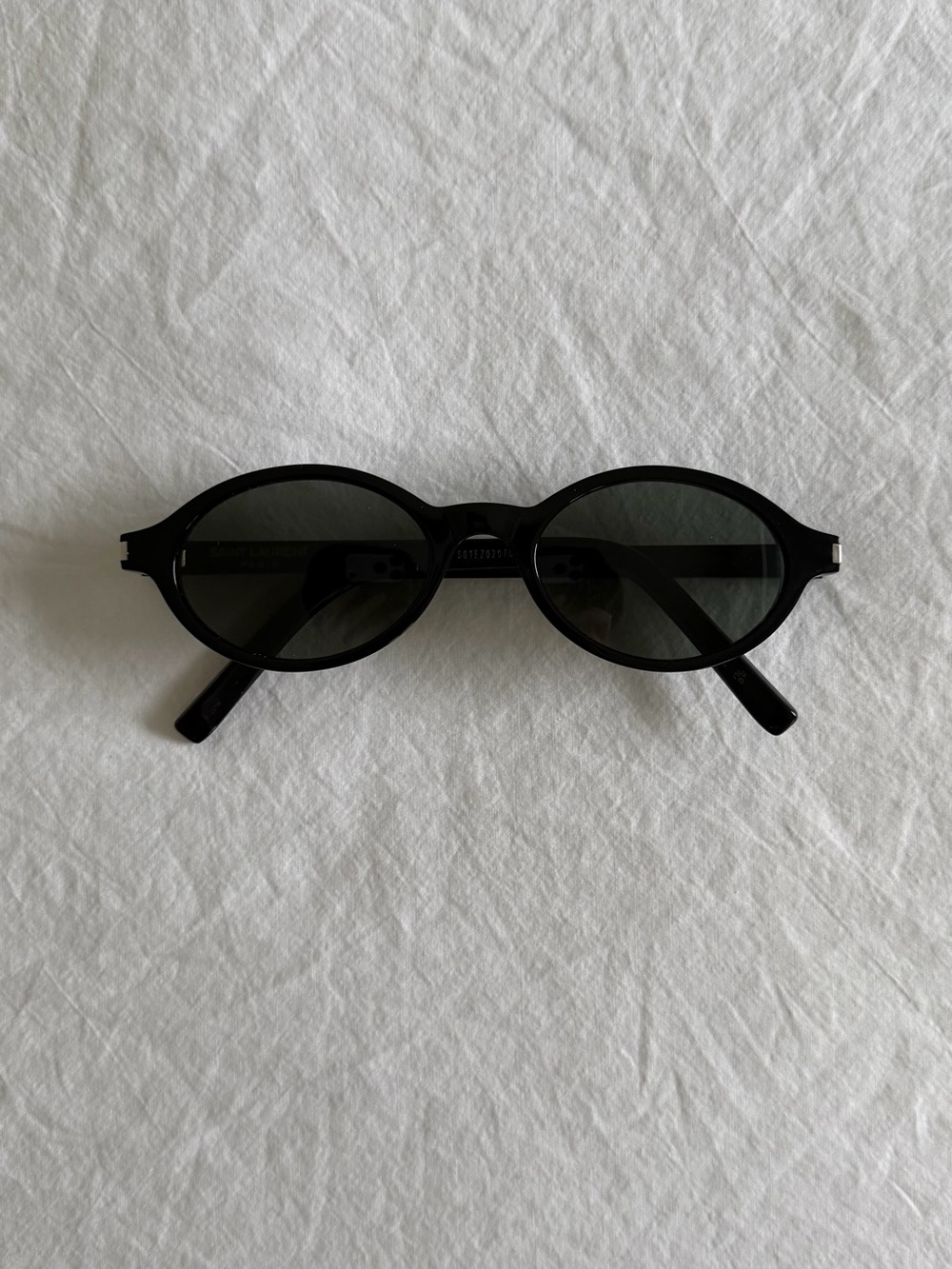 Saint Laurent Black Jeanne Sunglasses with Cloth and Case